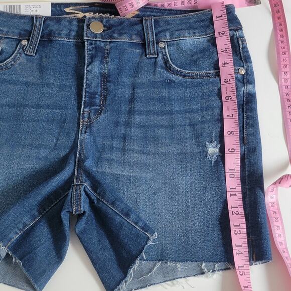 Stretchy Distressed Blue Denim Weekend Cutoff Shorts Sz 8 - Picture 5 of 10